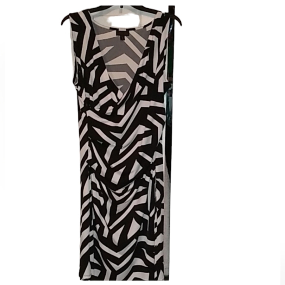 Black and white Dress tank - Picture 1 of 5